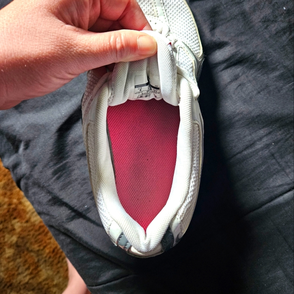 Womens nike shoes